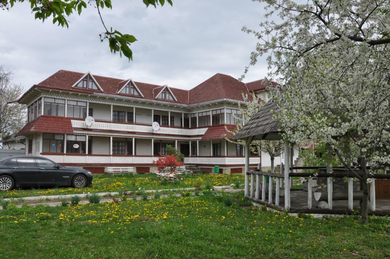 Padurea De Argint Villa Varatec Exterior photo